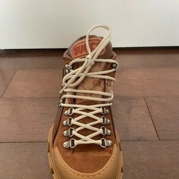 Gucci x Sega collab shoes limited collection lightly used - Picture 4 of 7